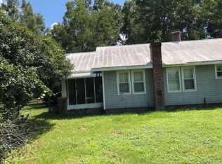 8849 Gin Rd, Pace, FL 32571