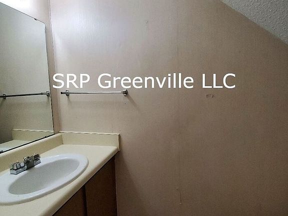 4th image of 129 Montague Dr