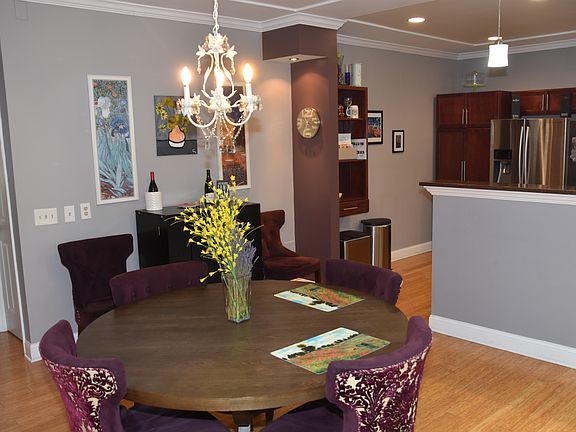 Open Concept Dining area