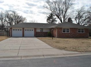 528 N Angle Ln, Andover, KS 67002