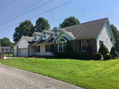 51 Blackberry Path, Salt Rock, WV, 25559