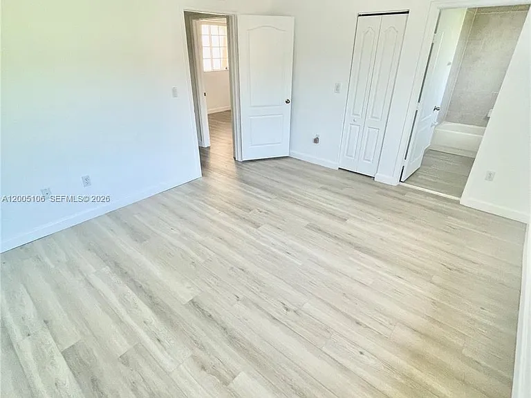 21477 SW 85th Psge #21477 — Photo 14