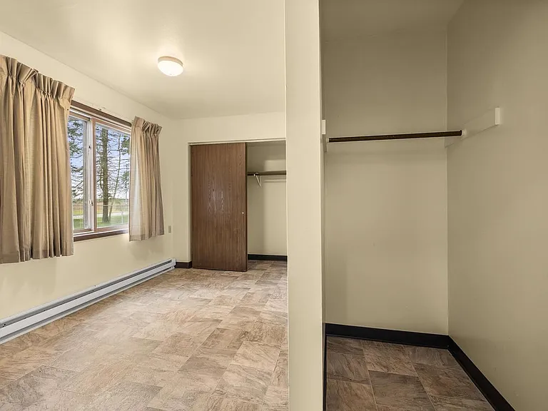 401 Morgan Ave #1 — Photo 14