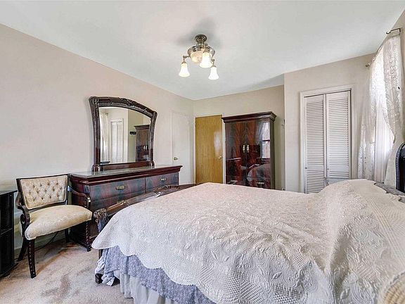 5th image of 3349 91st St #5W