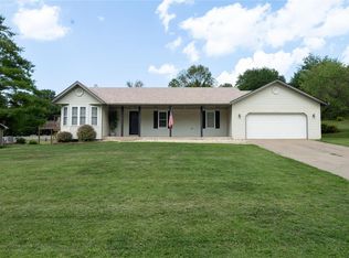 23 Burdick Creek Rd, Collinsville, IL 62234