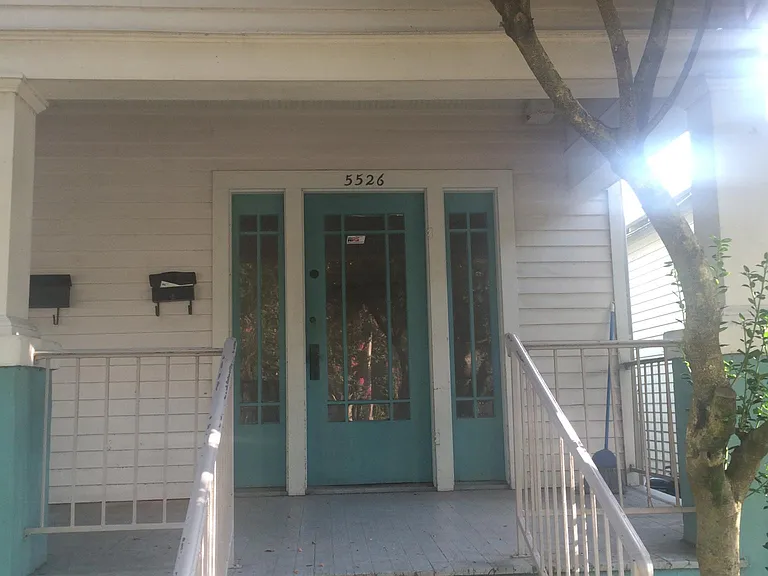 5526 Camp St — Photo 1