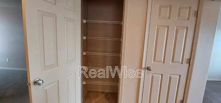5719 NE 135th Ave — Photo 8