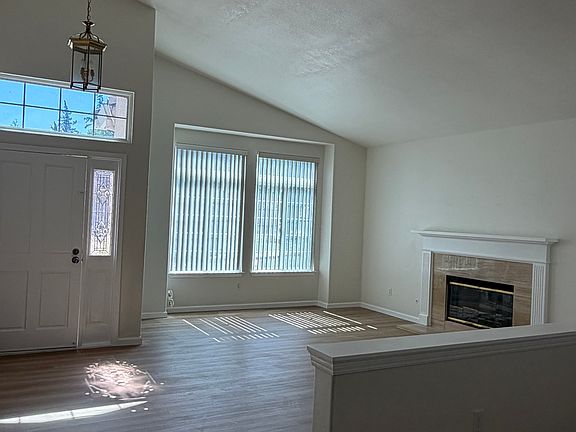 3rd image of 4701 Blackburn Peak Ct