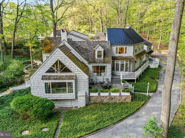 2959 Burnt House Hill Rd, Doylestown, PA 18902