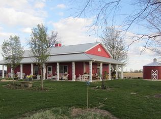 1584 N 43rd Rd, Earlville, IL 60518