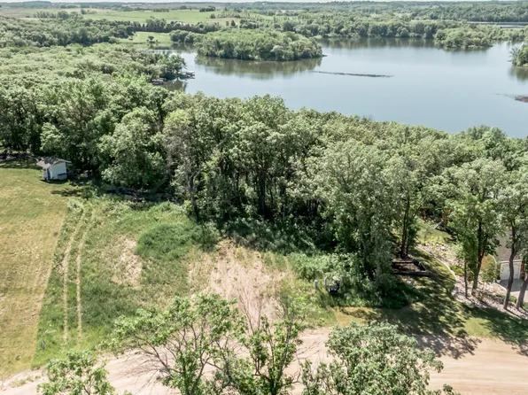 820 264th St S, Hawley, MN 56549