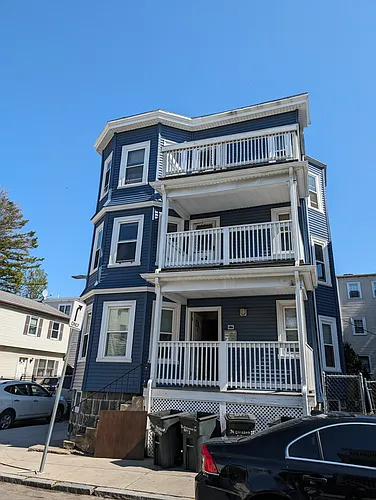 34 Cameron St Photo 1