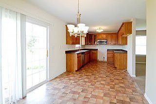 Kitchen / Breakfast Room