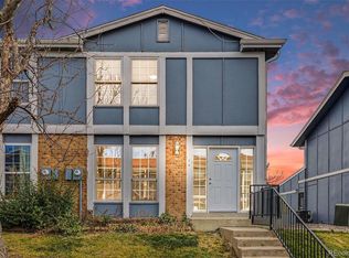 141 Oakland Ct, Aurora, CO 80011