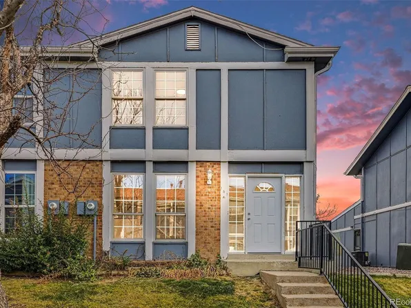 141 Oakland Court, Aurora, CO 80011