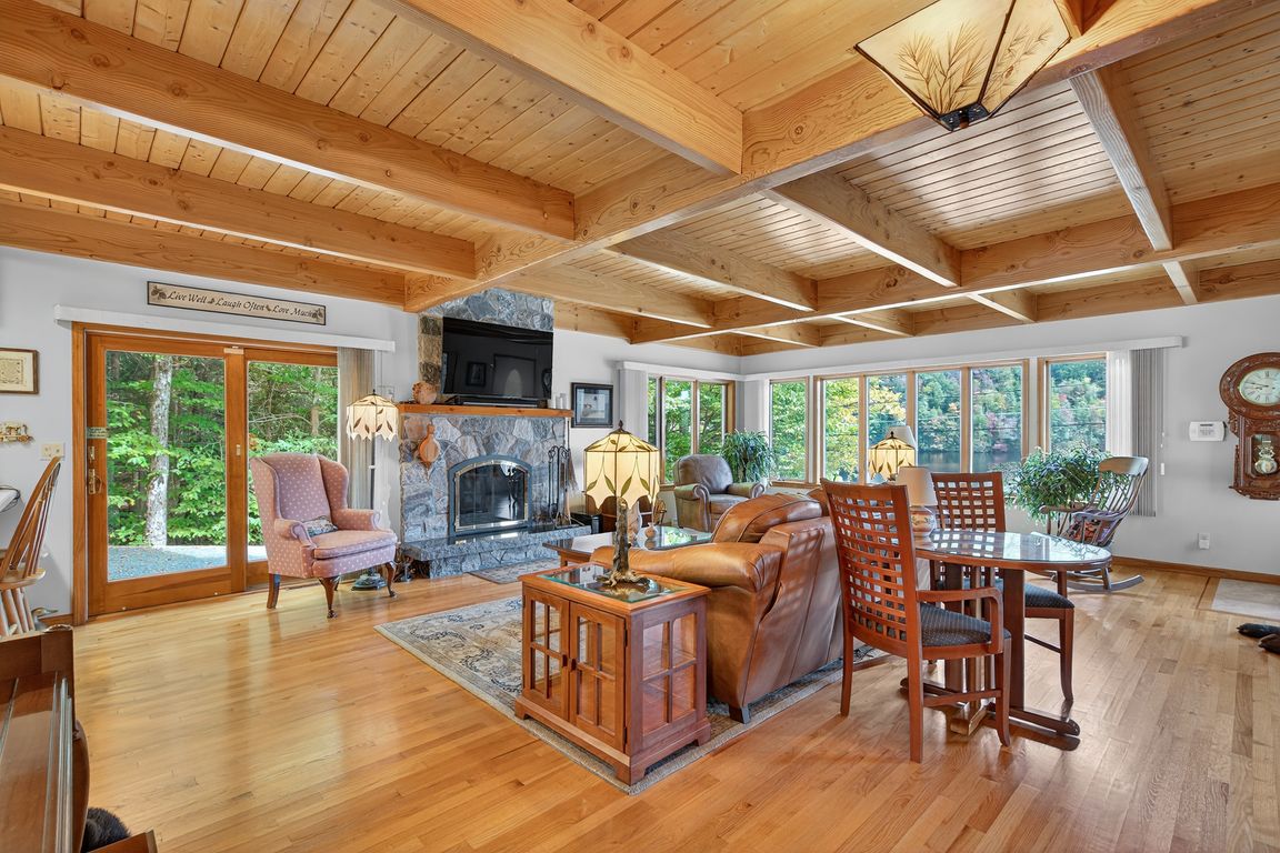 next background image