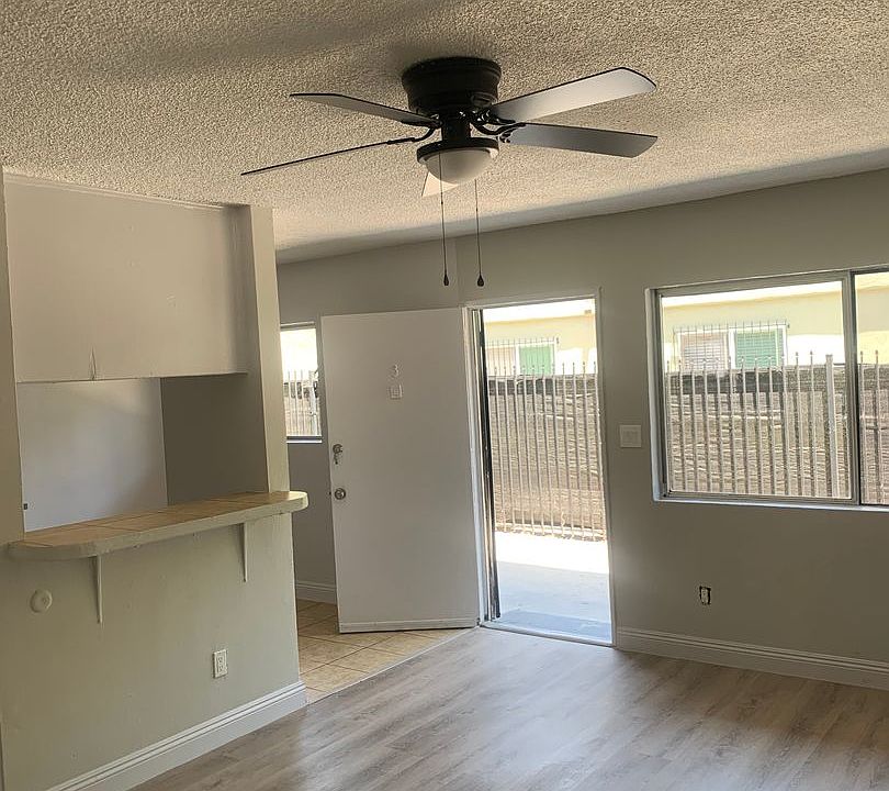 1st image of 859 W 81st St APT 3