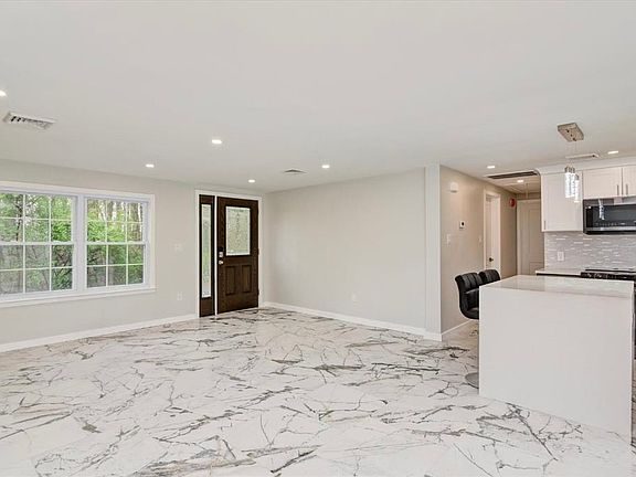 3rd image of 466 Old Georges Rd