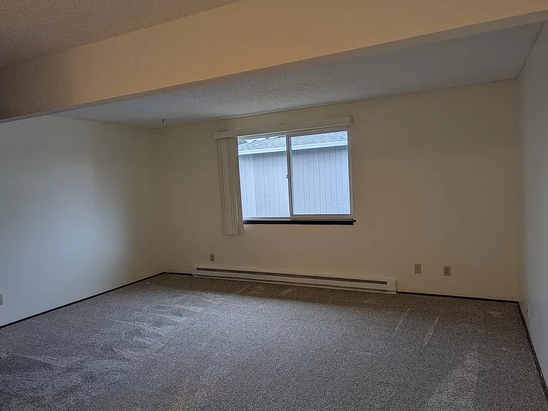 2229 Hawthorne St #C — Photo 8