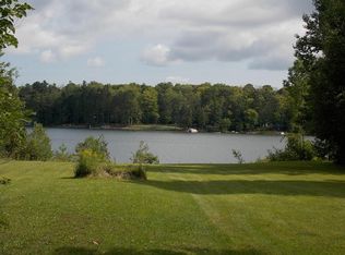 5122 Hiawatha Dr, Cheboygan, MI 49721