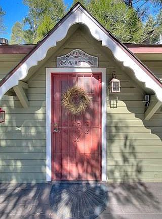 5th image of 24785 Faulhorn Dr