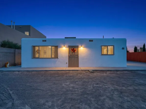 2900 Foraker Pl NW, Albuquerque, NM 87107