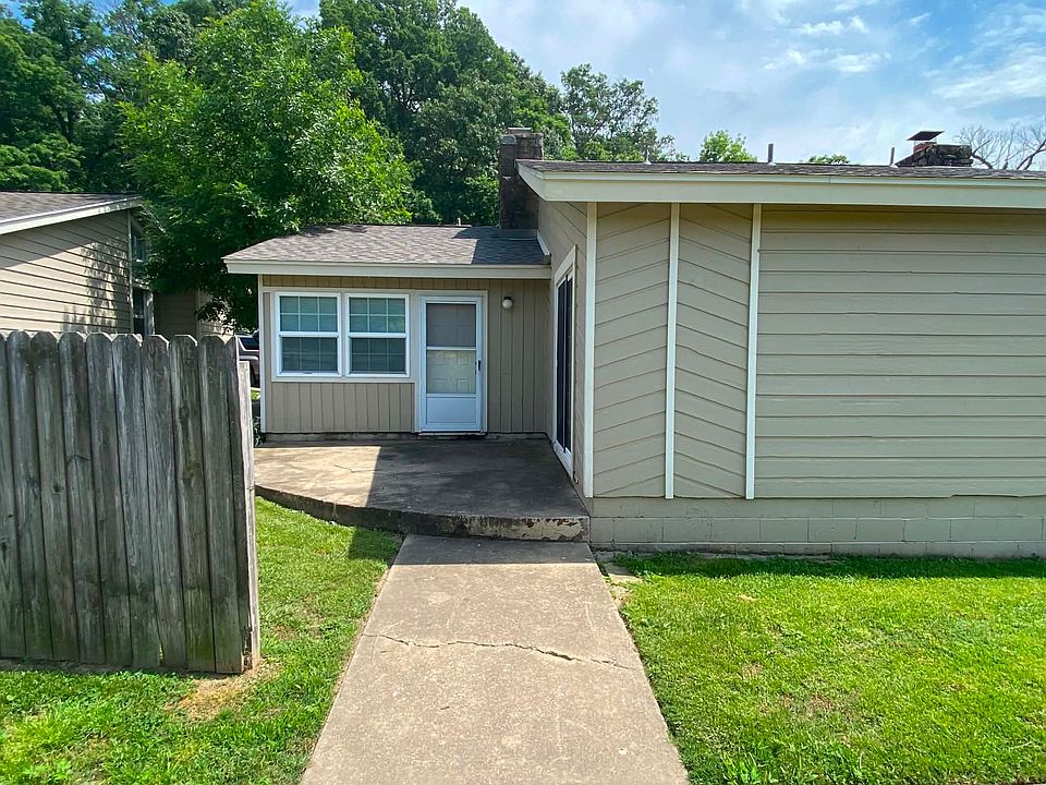 1st image of 13767 Turnberry Ln Unit 108-1