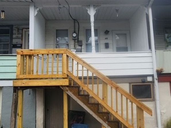 46 E Howard Ave