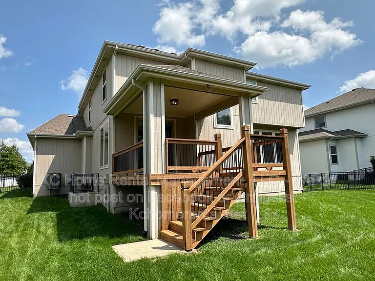 8608 W 165th Pl — Photo 45