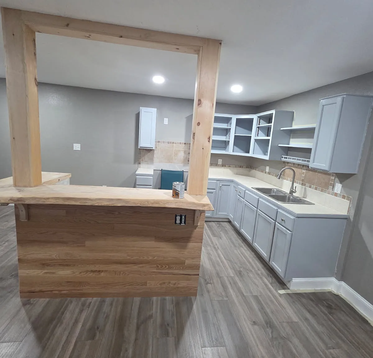 3 bed, 1966 sqft, $1,755 — Photo 4