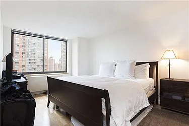 Rented by (Legacy) Elegran