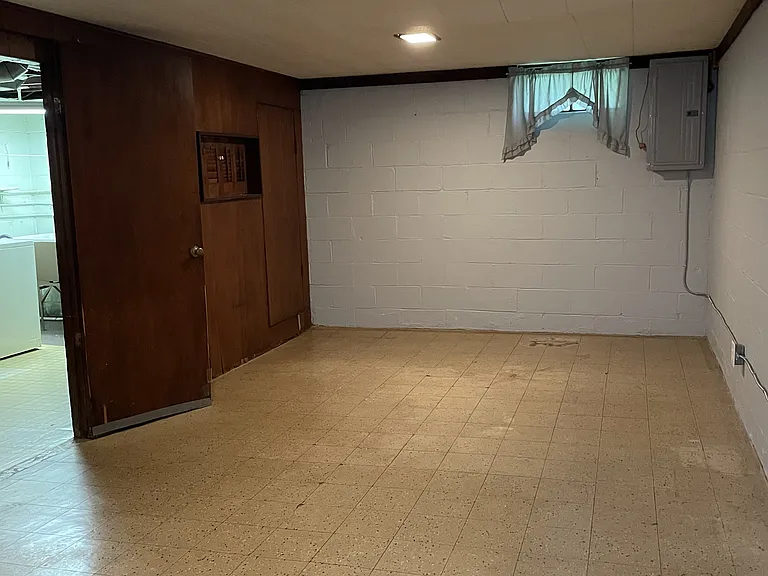 Basement recreation area