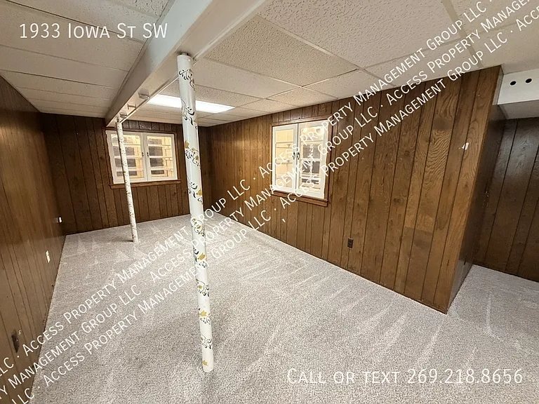1933 Iowa St SW — Photo 22