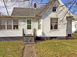 102 N Central Ave, Ladd, IL 61329