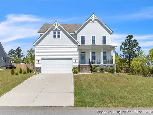 353 Countryside Dr, Lillington, NC 27546