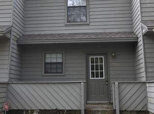 5503 Sombra Del Lago Dr, Tallahassee, FL 32303