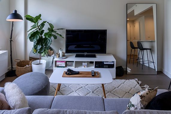 4th image of 250 N 10th St APT 324