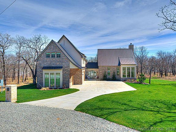 2nd image of 44 Turkey Loop