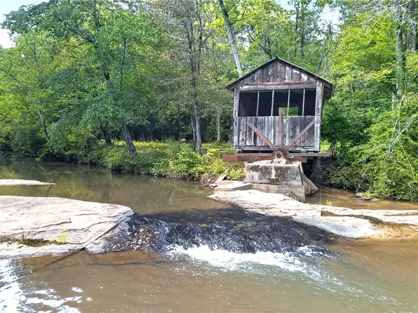 315 Mill House Dr, Salem, SC 29676