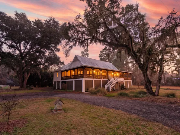 123 Cassena St, Mc Clellanville, SC 29458