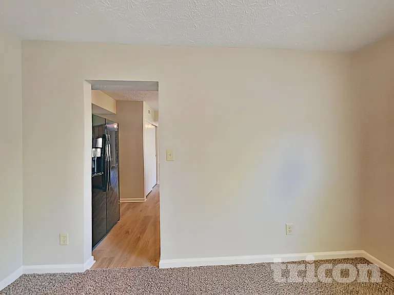 3708 W 42nd Ter — Photo 21