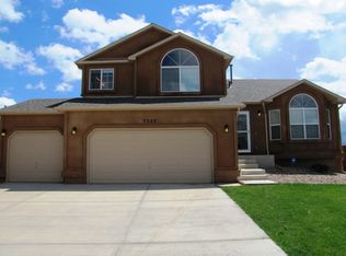7323 Talus Ridge Dr, Colorado Springs, CO 80915