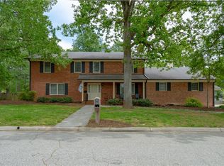 608 Florham Dr, High Point, NC 27262