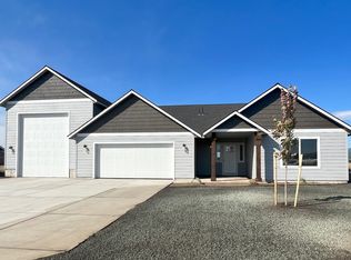 Powderhorn Bay w/ RV Bay in Hollice Woods Plan, Daum Construction at Hollice Woods, Rathdrum, ID 83858