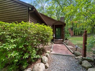 35 Cub Creek Rd, Chapel Hill, NC 27517