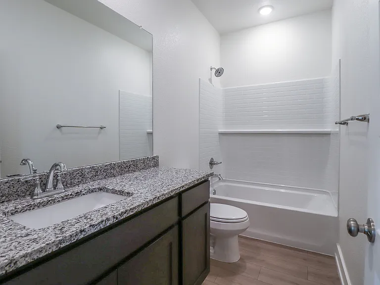 618 Campus St #1 — Photo 24