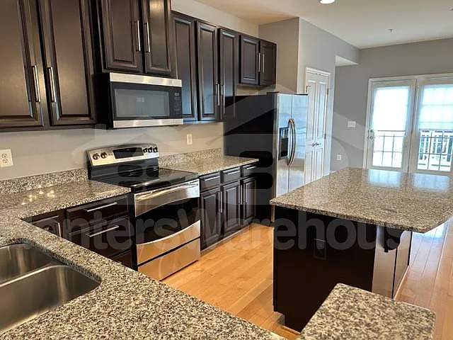 7440 Singers Way — Photo 24