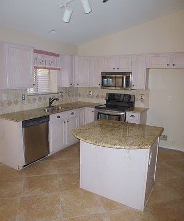 5th image of 4710 E Abraham Ln