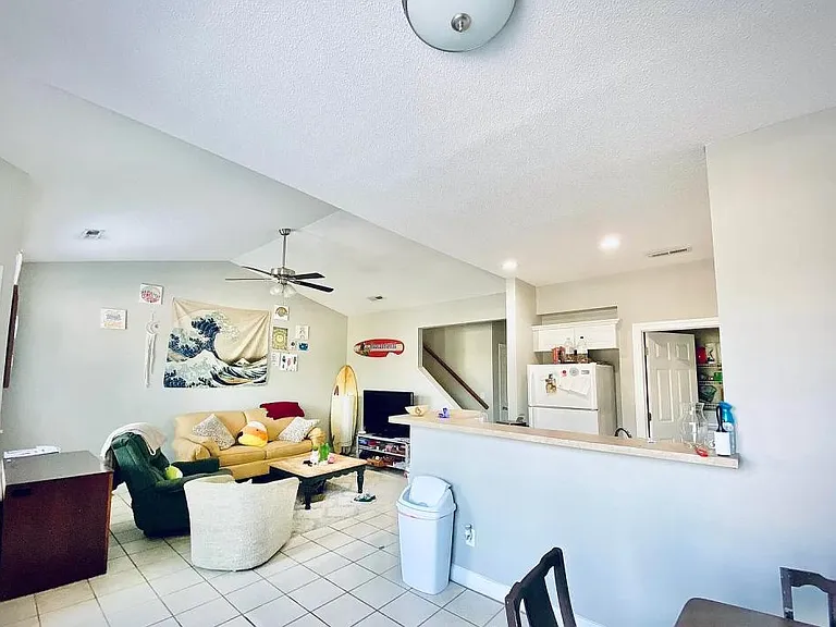 321 S Kerr Ave #127 — Photo 2