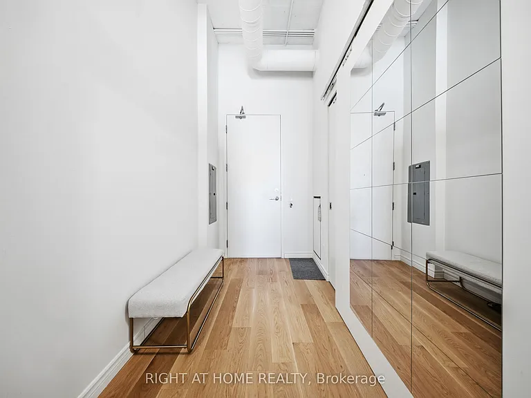 155 Dalhousie St #1011 — Photo 2
